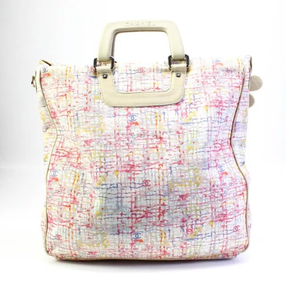 SOLD Chanel Large Clover Charm Two Way Tote Handbag White Pink Canvas - Picture 4 of 15